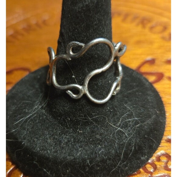 Vintage sterling silver ring sz 6 - Picture 1 of 4